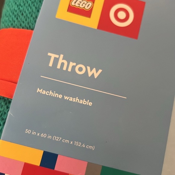 Lego x Target machine washable throw - Picture 2 of 5